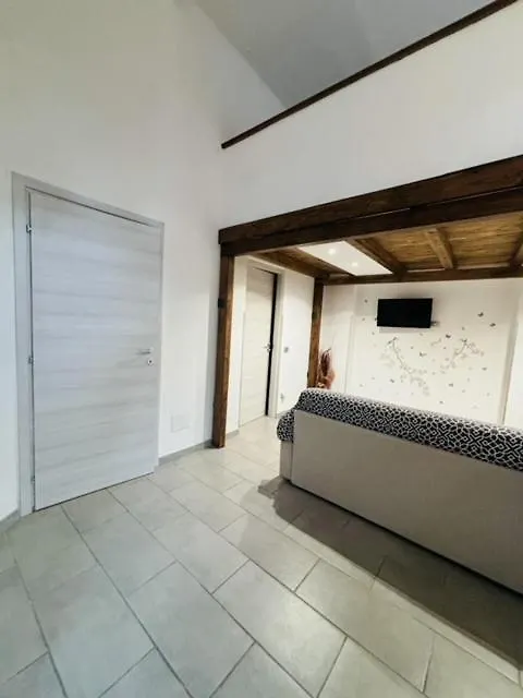 Nuovo Appartamento Signoria Firenze Careggi 0*,  Italia